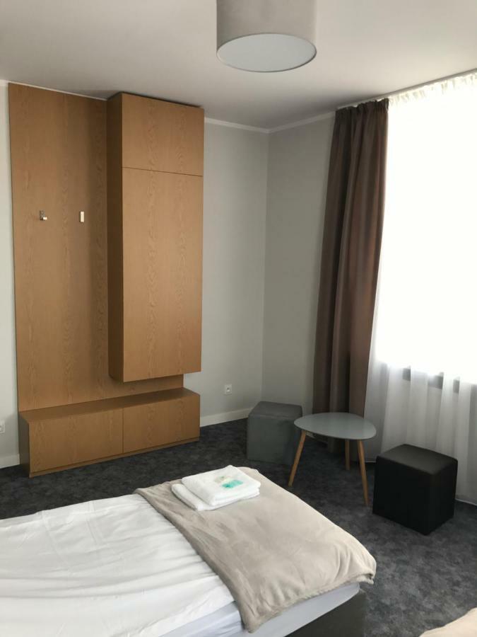 7 Rooms Mtp Poznań Eksteriør bilde