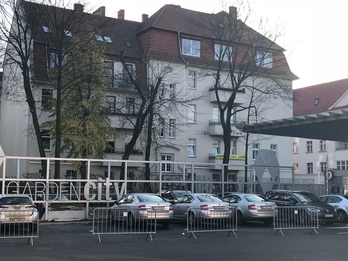 7 Rooms Mtp Poznań Eksteriør bilde